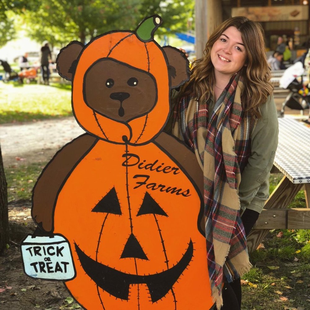 Meet your Posher, Kelly